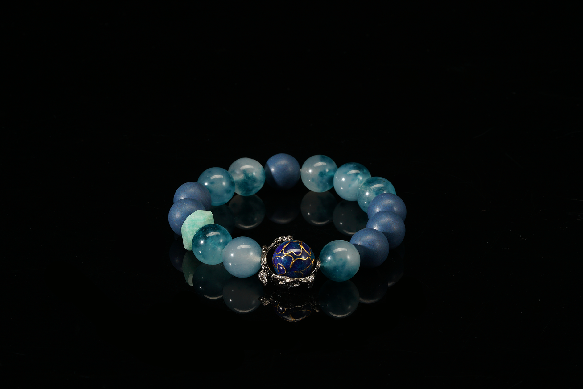 Mountain Haven for Serene Dreams