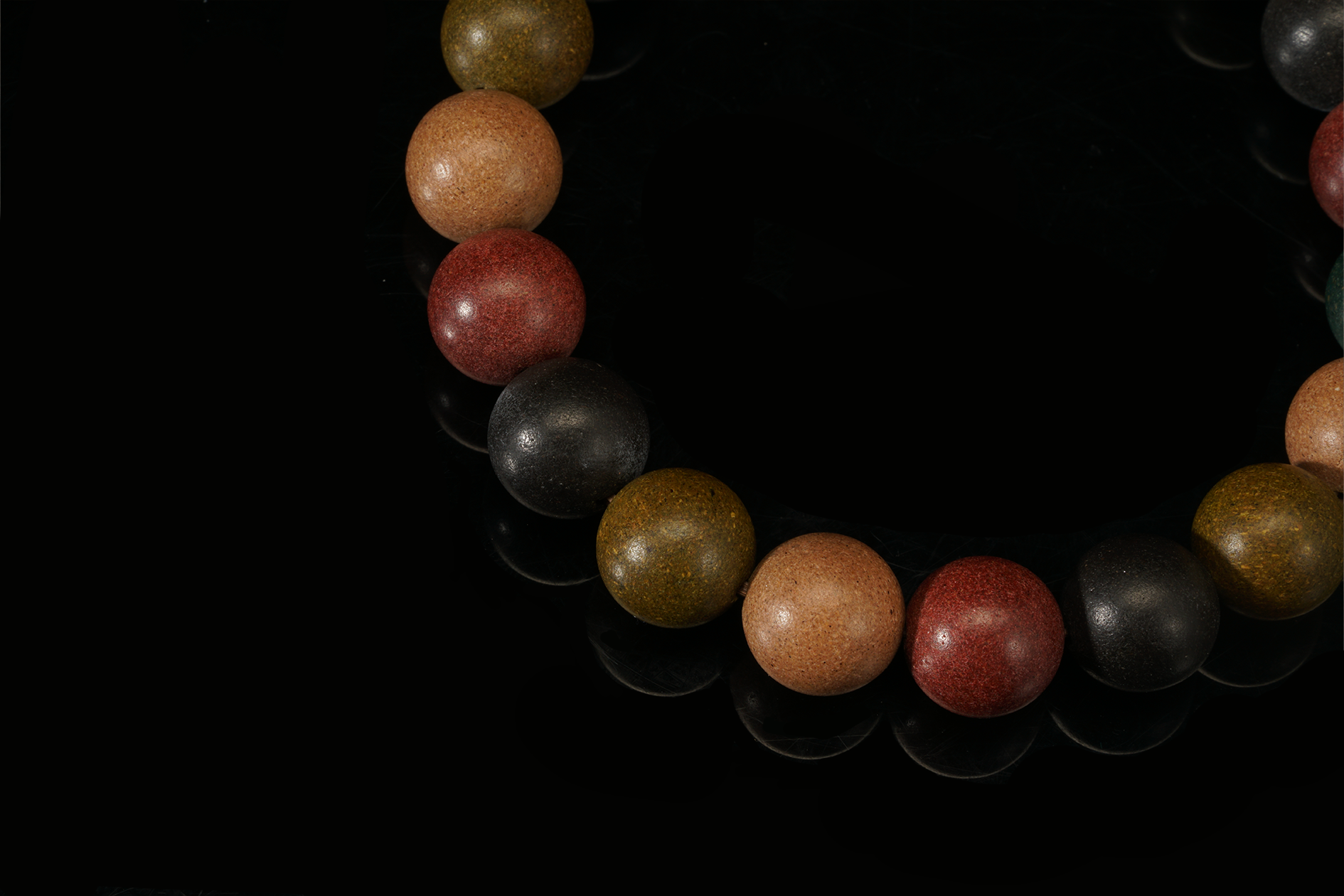 Herbal Chroma Scroll