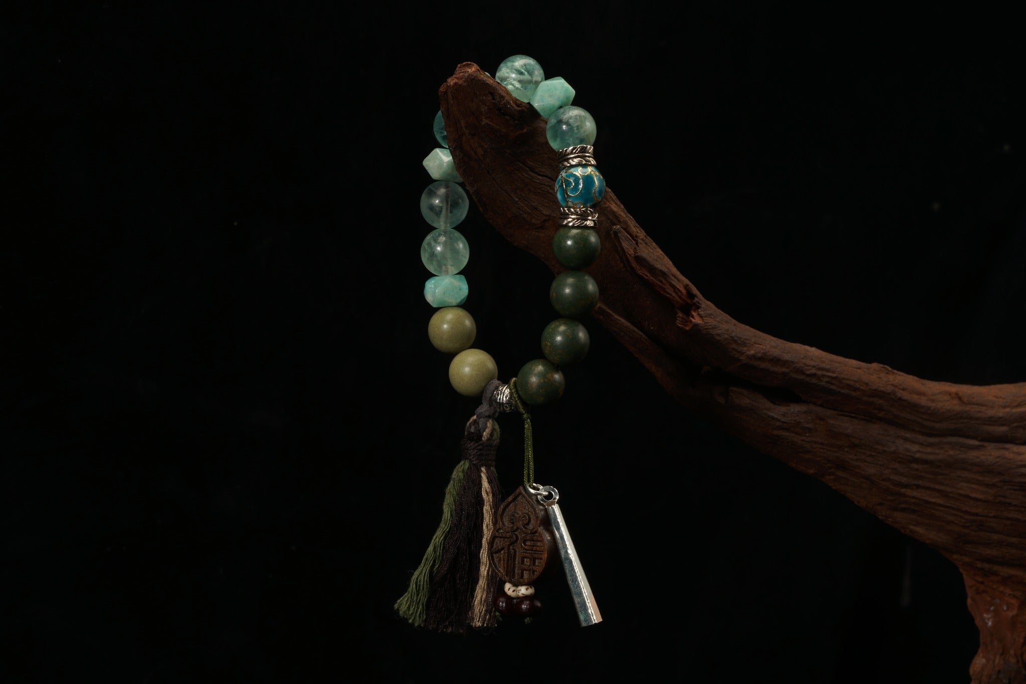 Lucid Mountain & Sea